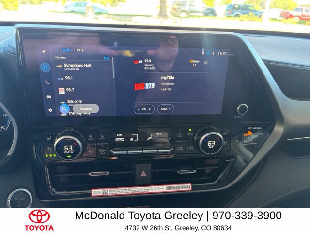 Used 2026 Toyota Highlander Limited AWD/4WD image 28