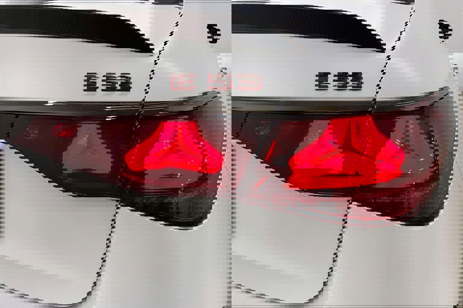 Certified 2025 Mercedes-Benz E 53 AMG e 4MATIC Sedan image 31