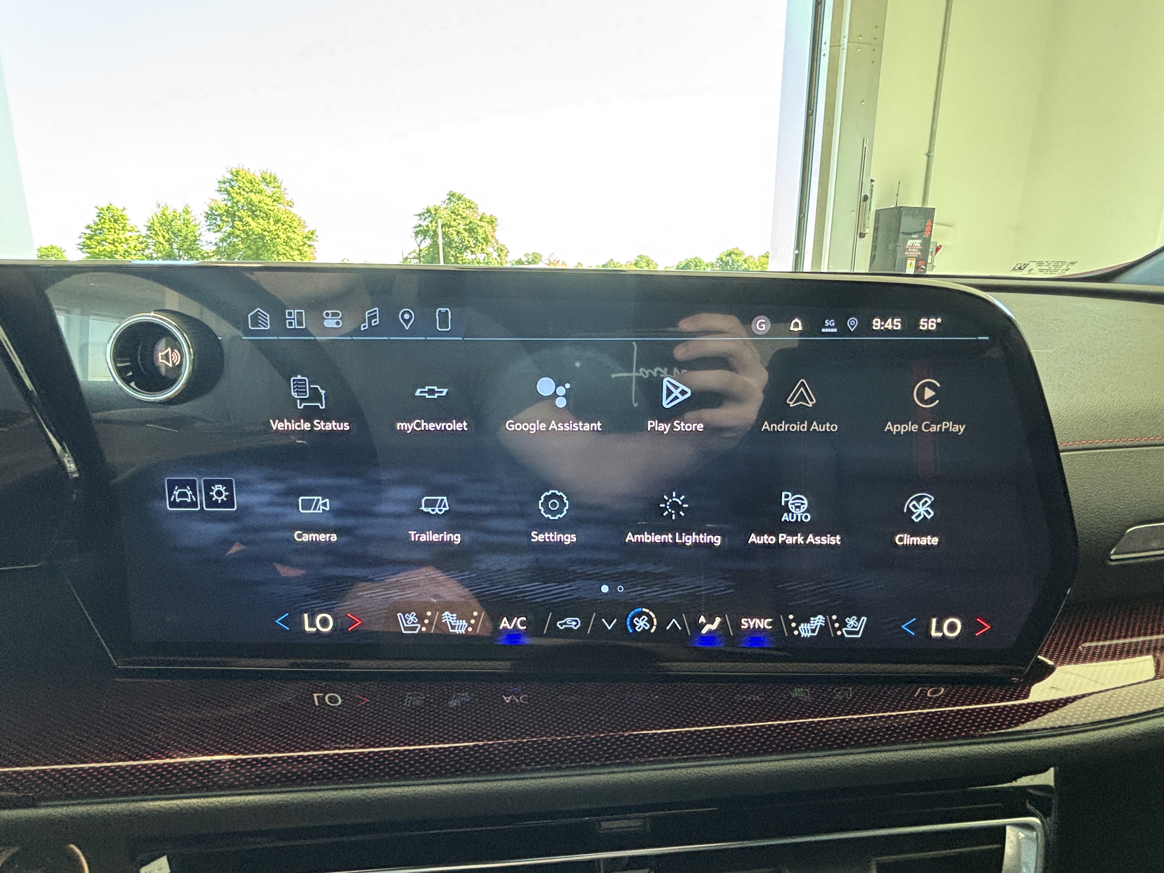 New 2026 Chevrolet Traverse RS AWD/4WD image 14