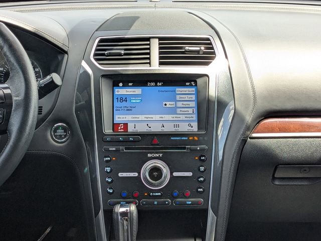 Certified 2018 Ford Explorer Platinum AWD/4WD image 17