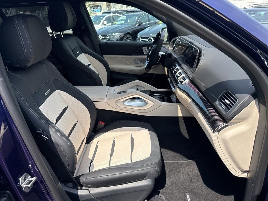 New 2025 Mercedes-Benz GLS 63 AMG 4MATIC image 14