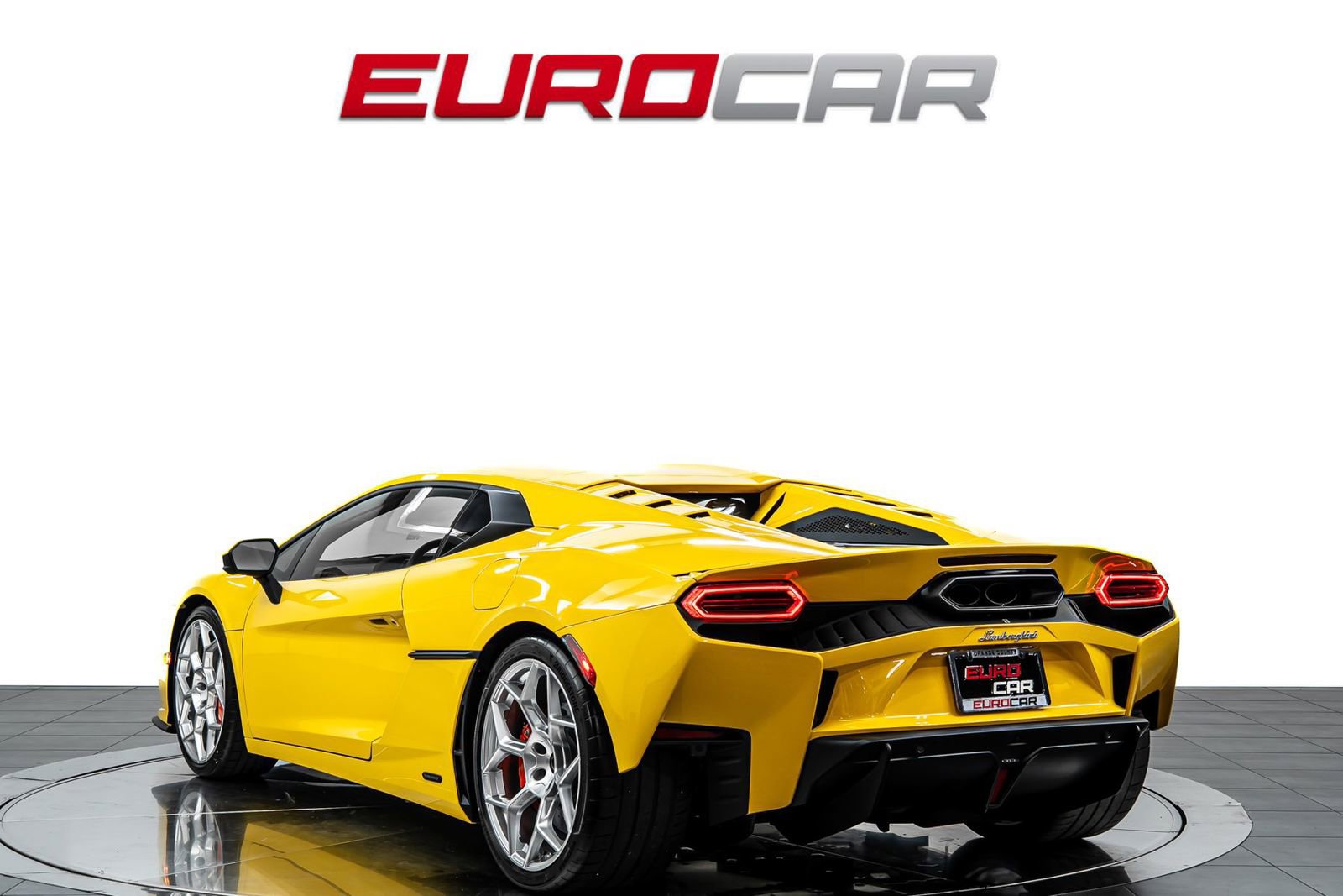 Used 2026 Lamborghini Temerario image 3