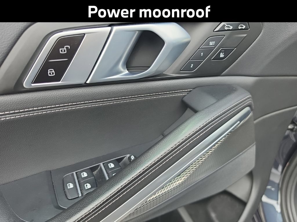 Used 2022 BMW X6 xDrive40i AWD/4WD image 11