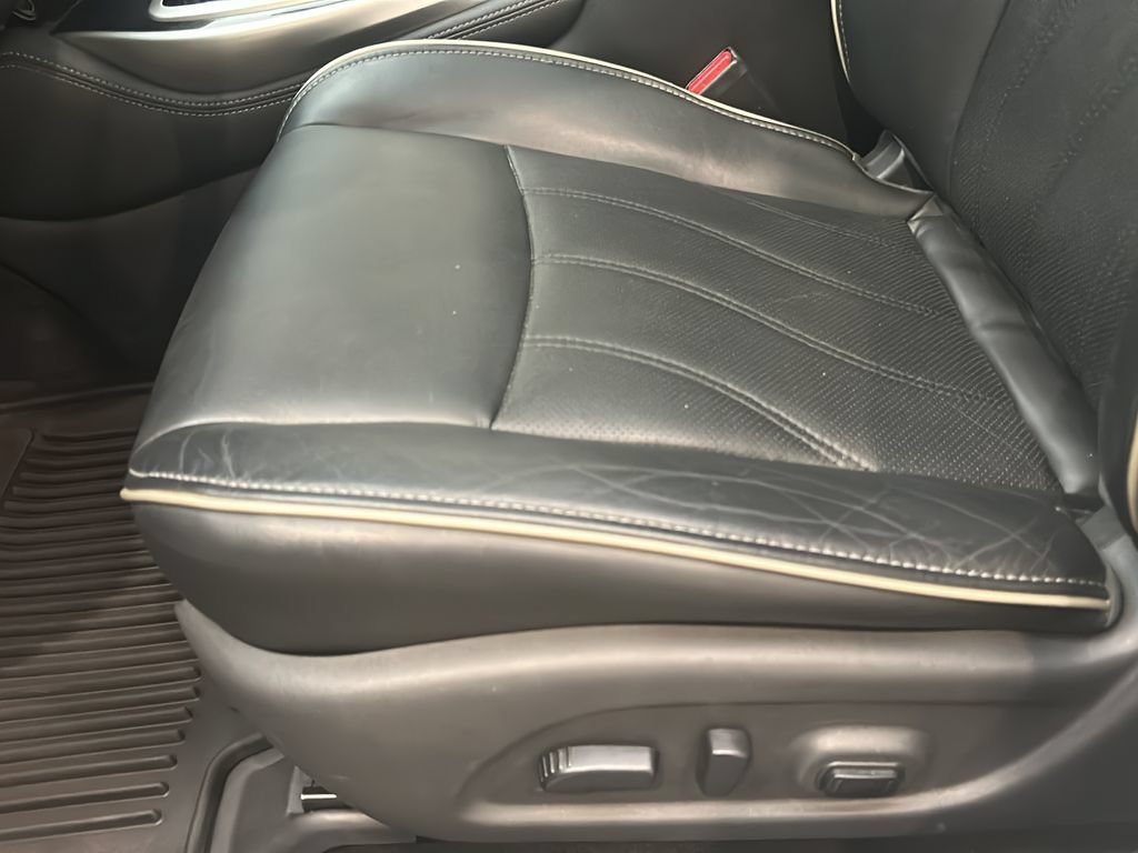Used 2017 INFINITI QX60 Luxe AWD/4WD image 12