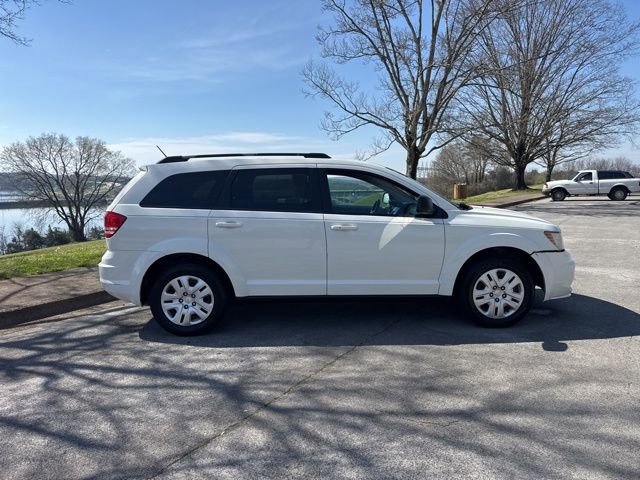 Used 2017 Dodge Journey SE image 8
