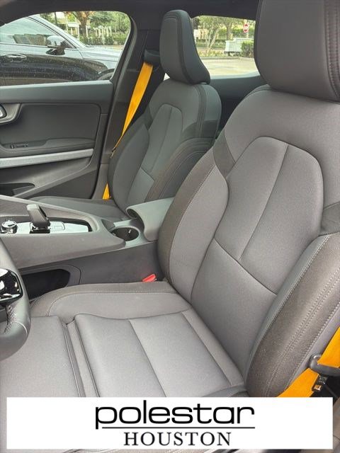 Used 2022 Polestar Polestar 2 w/ Performance Package AWD/4WD image 1
