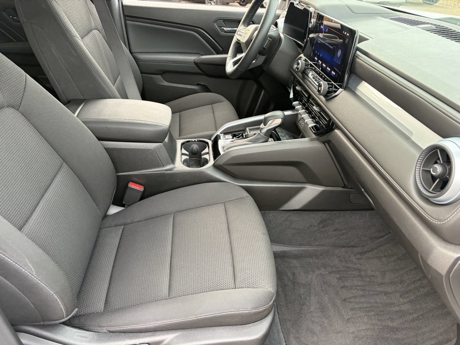 Certified 2026 Chevrolet Colorado LT RWD image 12