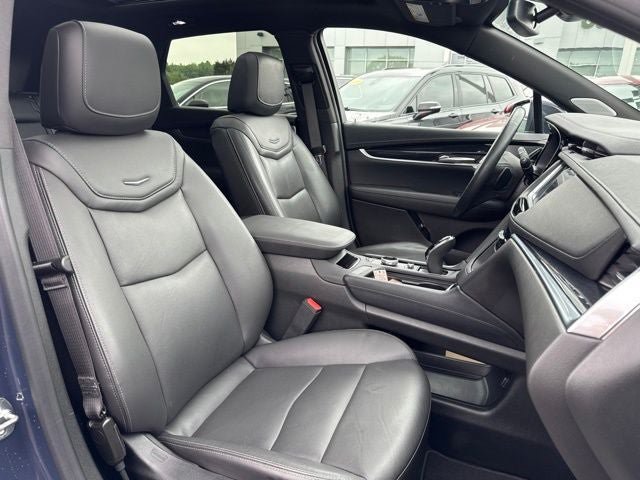 Used 2025 Cadillac XT5 Premium Luxury AWD/4WD image 29