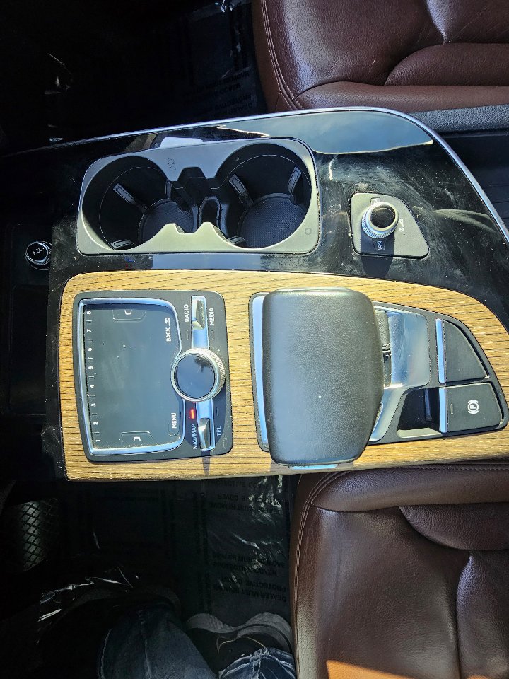 Used 2017 Audi Q7 3.0T Premium Plus image 36