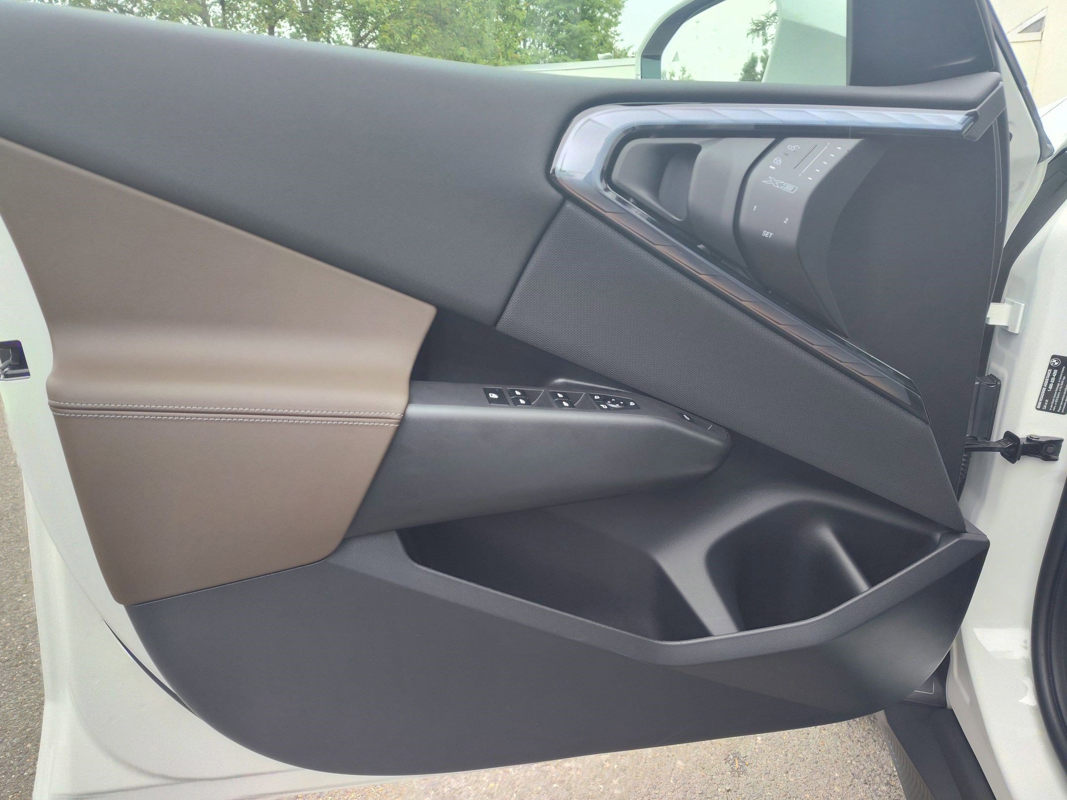 Used 2025 BMW X3 xDrive30i w/ Convenience Package image 42