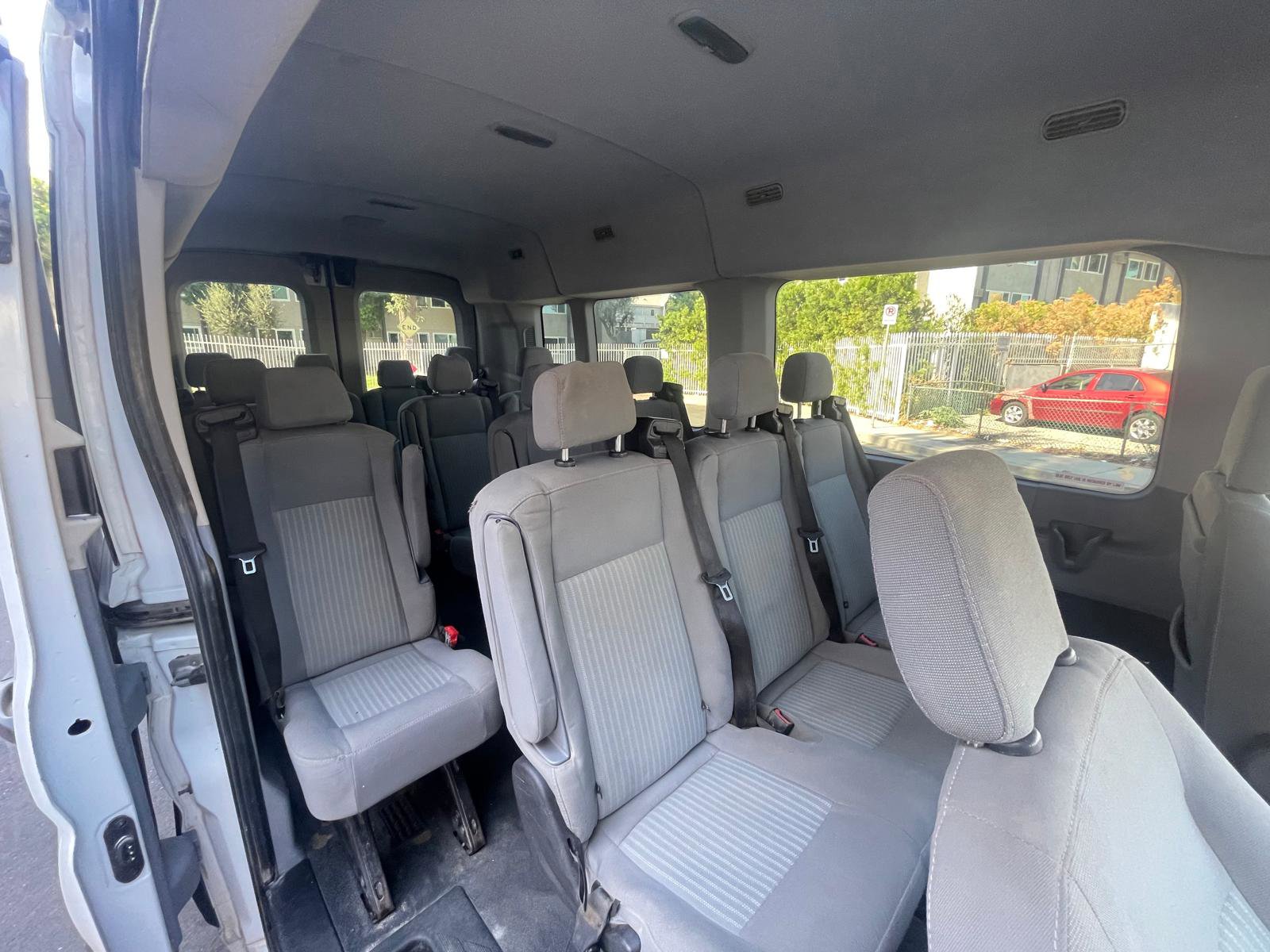 Used 2017 Ford Transit 350 XLT image 7