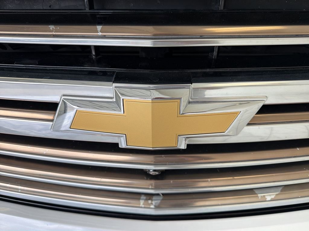 Used 2021 Chevrolet Tahoe High Country RWD image 32