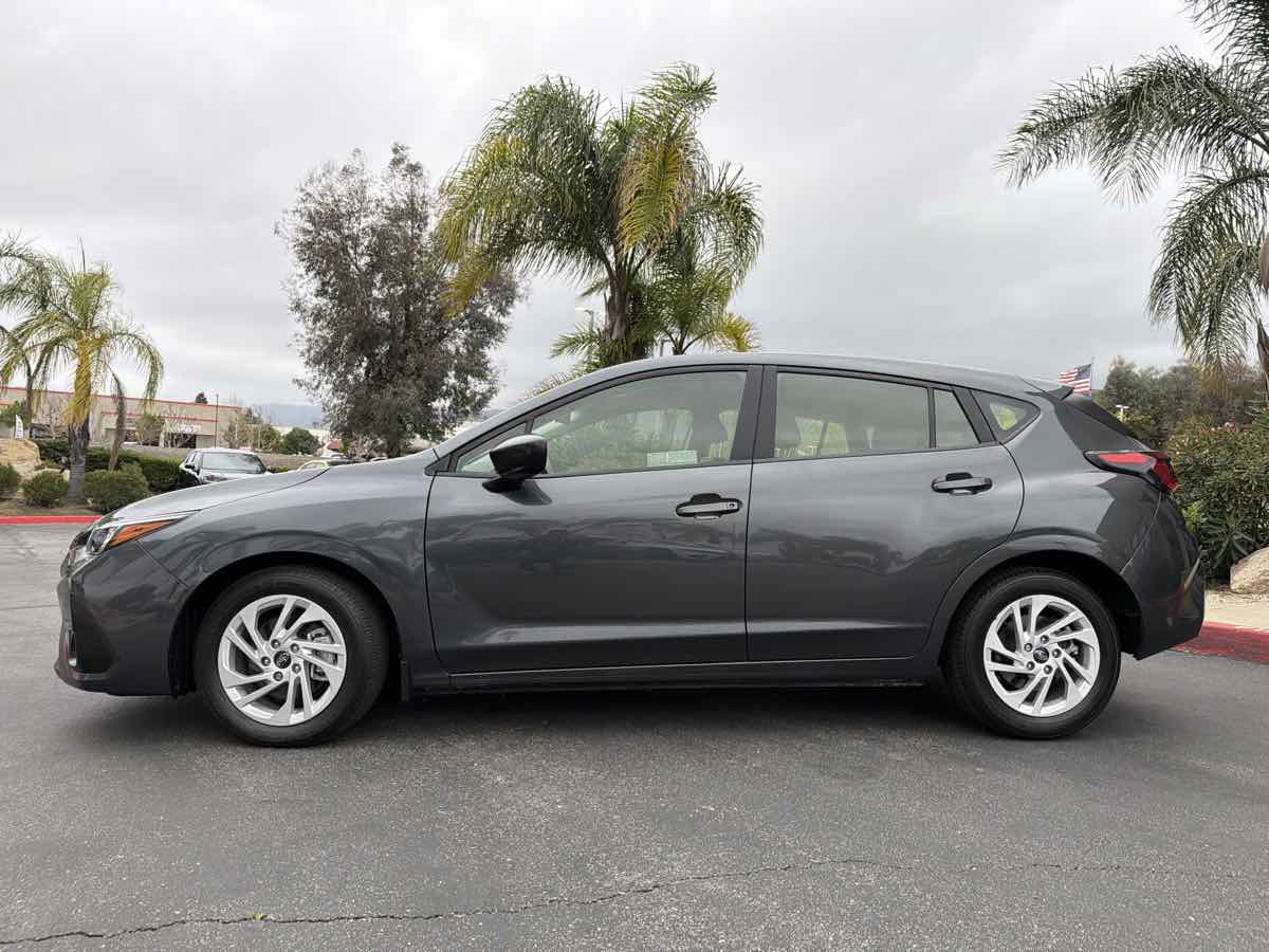 Used 2024 Subaru Impreza 2.0i image 17