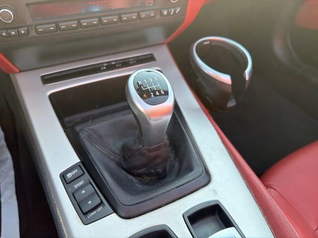 Used 2012 BMW Z4 sDrive28i image 23