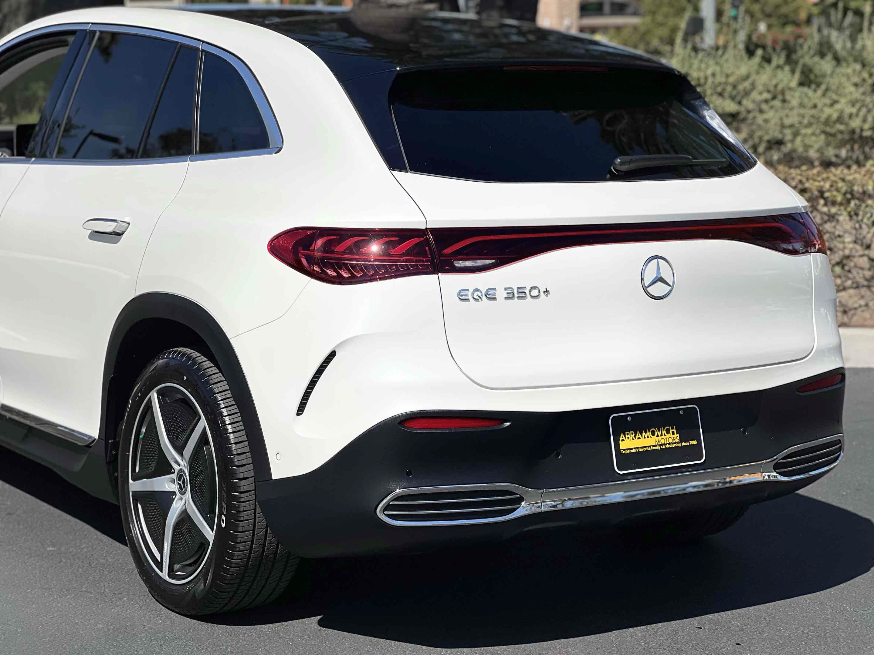 Used 2023 Mercedes-Benz EQE 350+ SUV w/ AMG Line Exterior Package image 46