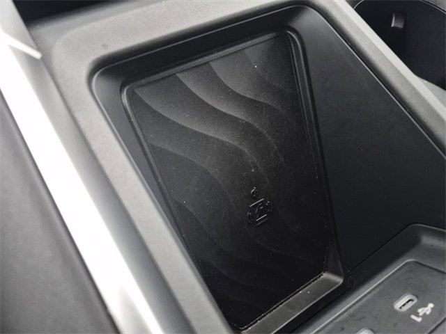 New 2025 Nissan Armada SL w/ Captain's Chari Seat Package image 26