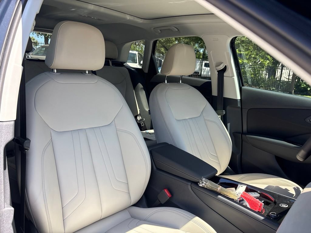 New 2026 Audi Q3 quattro 2.0T AWD/4WD image 16