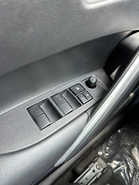 Used 2024 Toyota Corolla Cross AWD Hybrid image 19