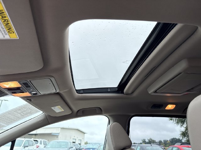 Used 2018 Honda Odyssey Elite image 32