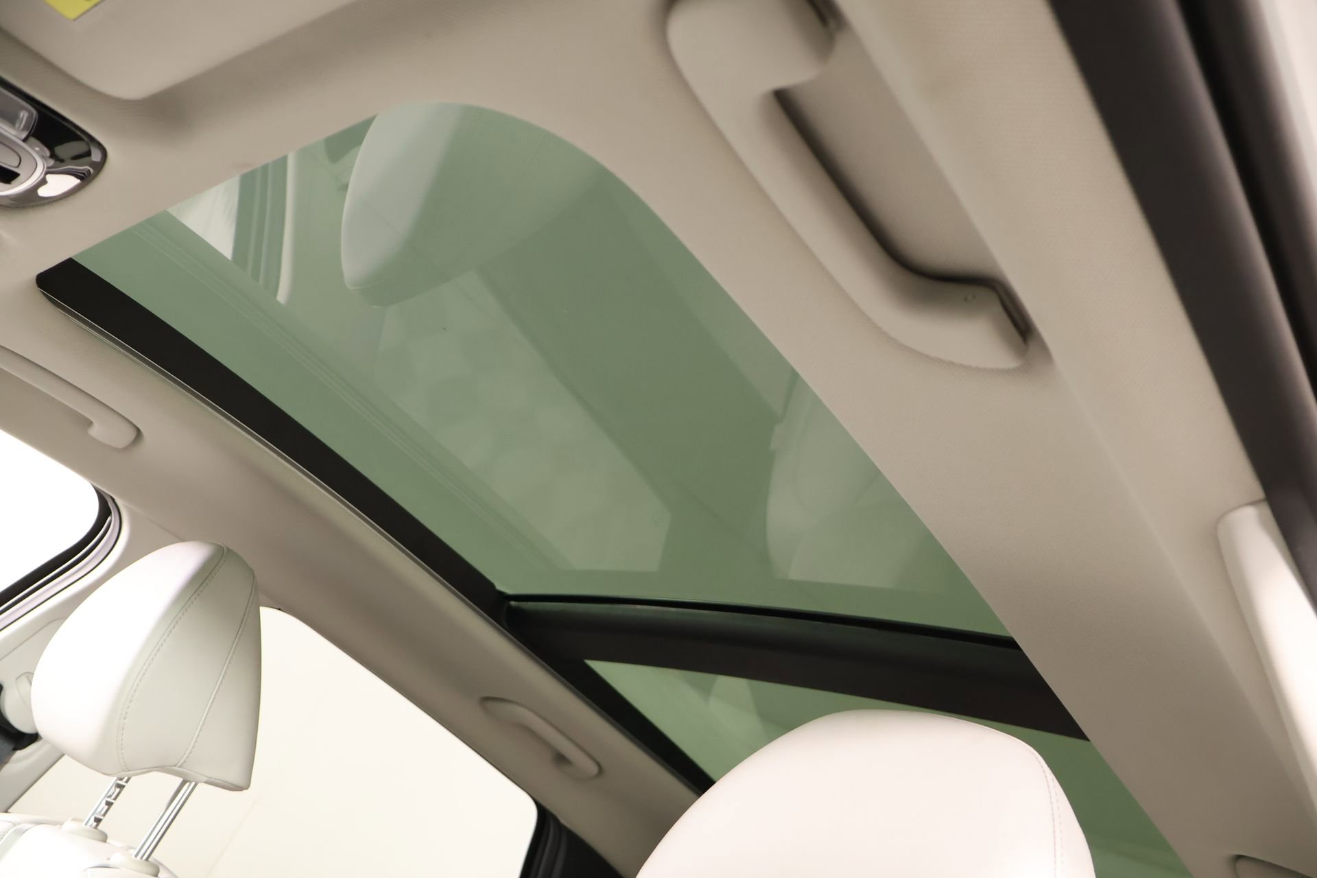 New 2025 Hyundai Tucson Limited AWD/4WD image 15