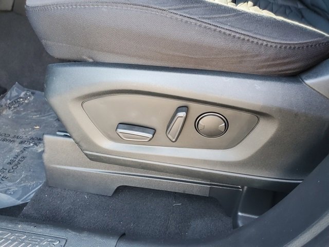 Used 2020 Ford Explorer XLT image 5