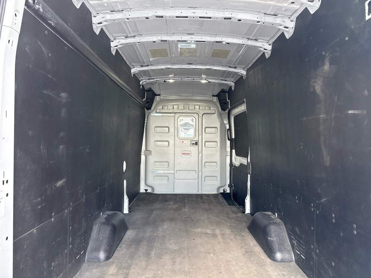 Used 2025 Ford Transit 250 148 High Roof Extended w/ Load Area Protection Package RWD image 19