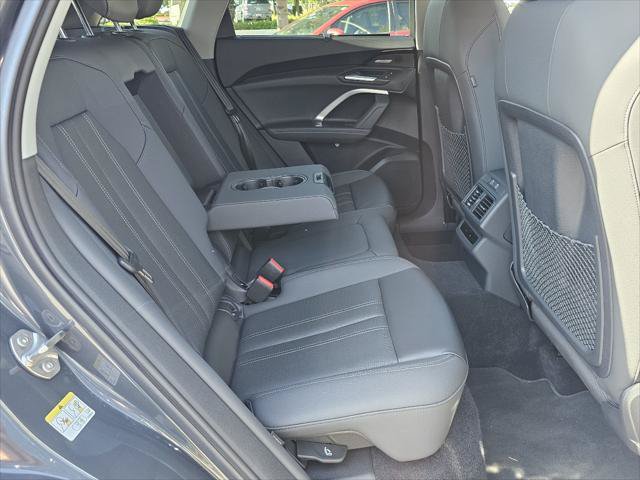Used 2025 Audi Q5 Premium Plus w/ Premium Plus AWD/4WD image 6