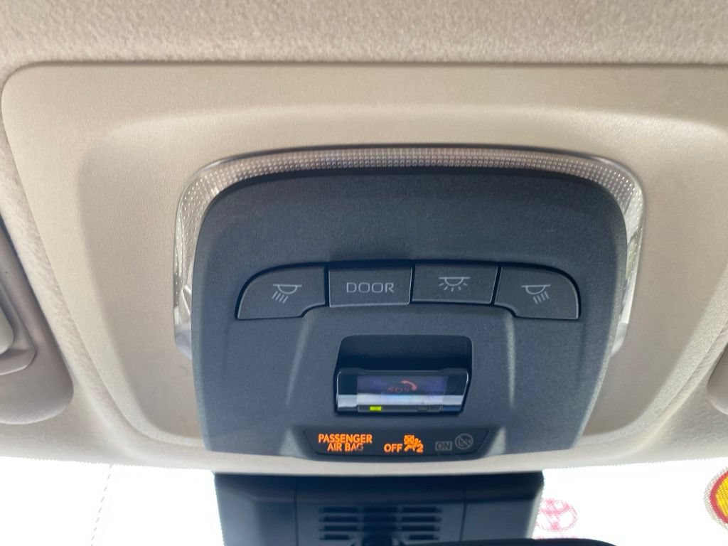 Used 2023 Toyota Corolla LE w/ LE Convenience Package FWD image 25