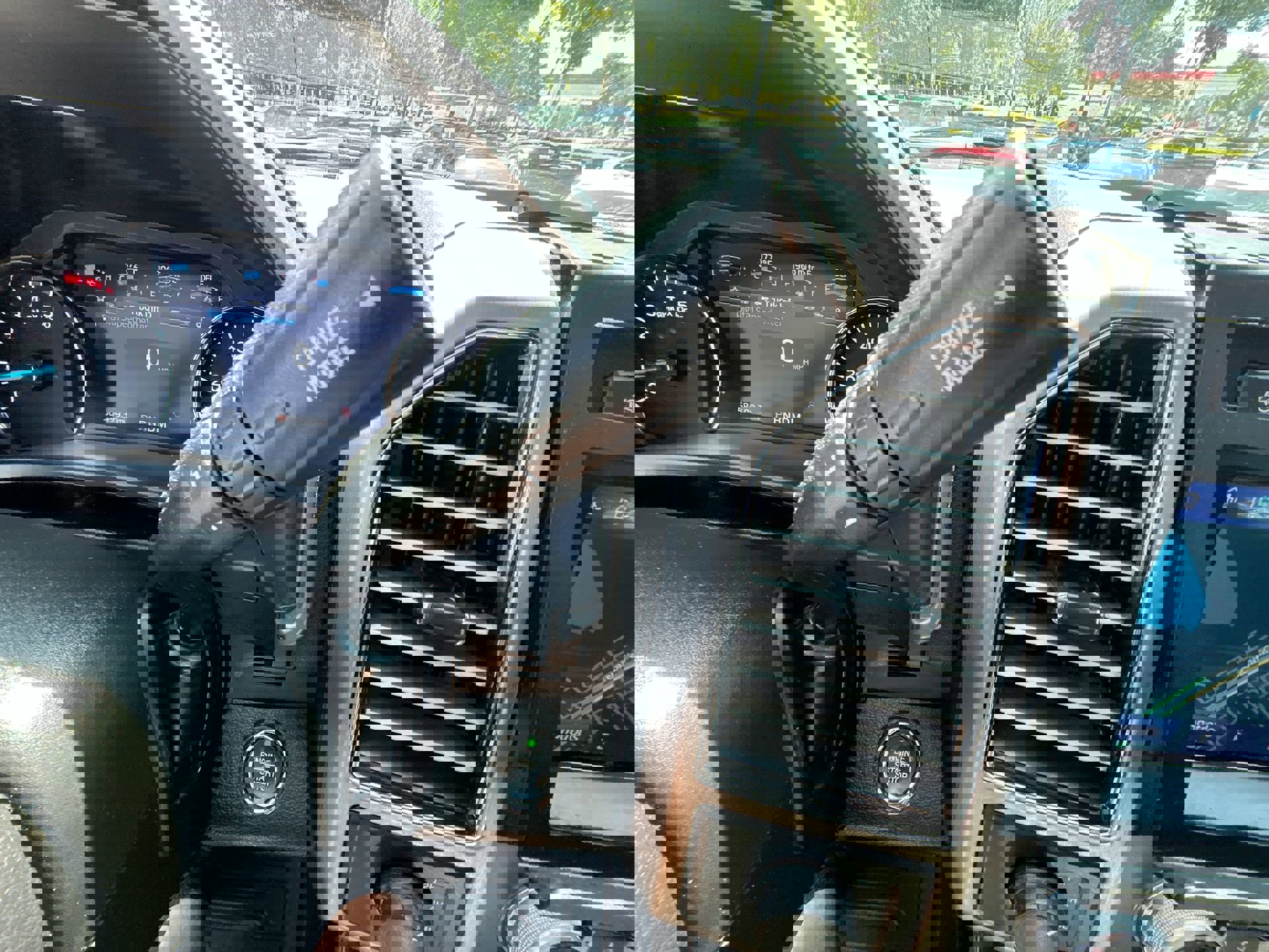 Used 2020 Ford F450 Platinum w/ FX4 Off-Road Package image 30