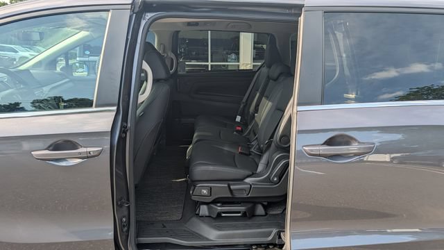 Certified 2026 Honda Odyssey EX-L image 13