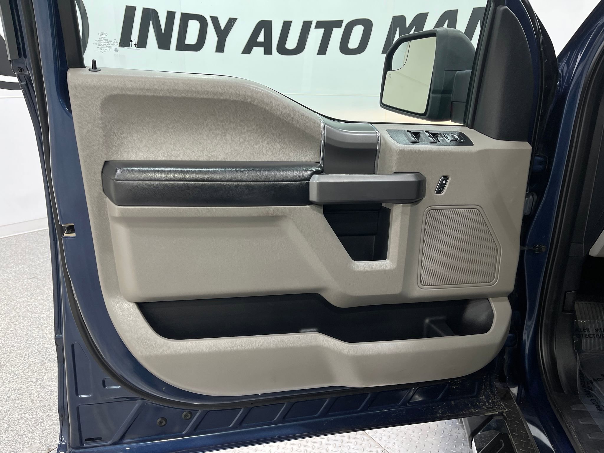 Used 2020 Ford F150 XLT w/ Equipment Group 302A Luxury AWD/4WD image 15