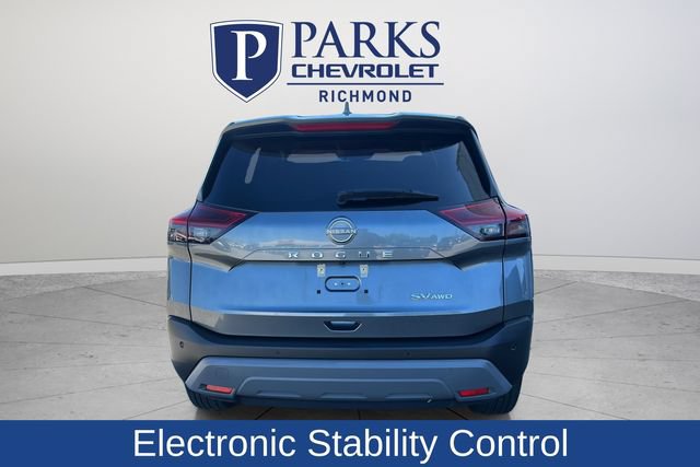 Used 2023 Nissan Rogue SV AWD/4WD image 6