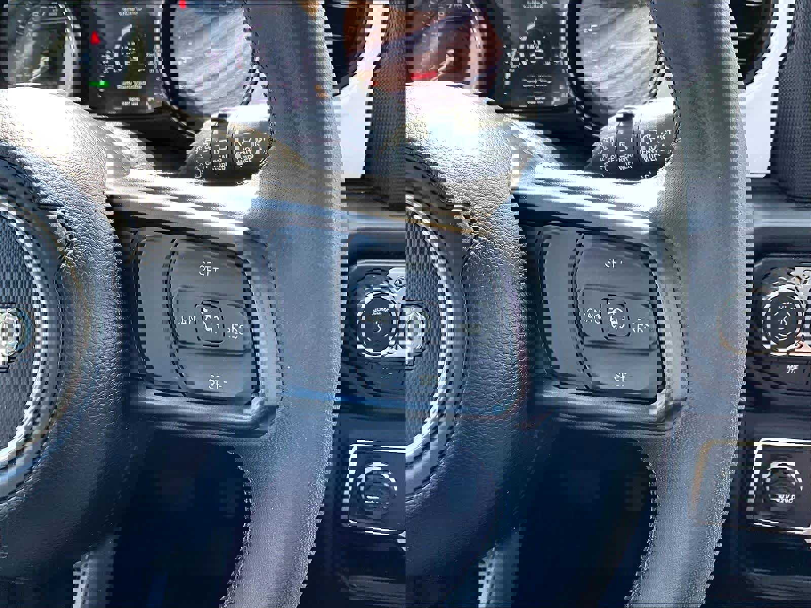 Used 2023 Jeep Wrangler Unlimited image 24