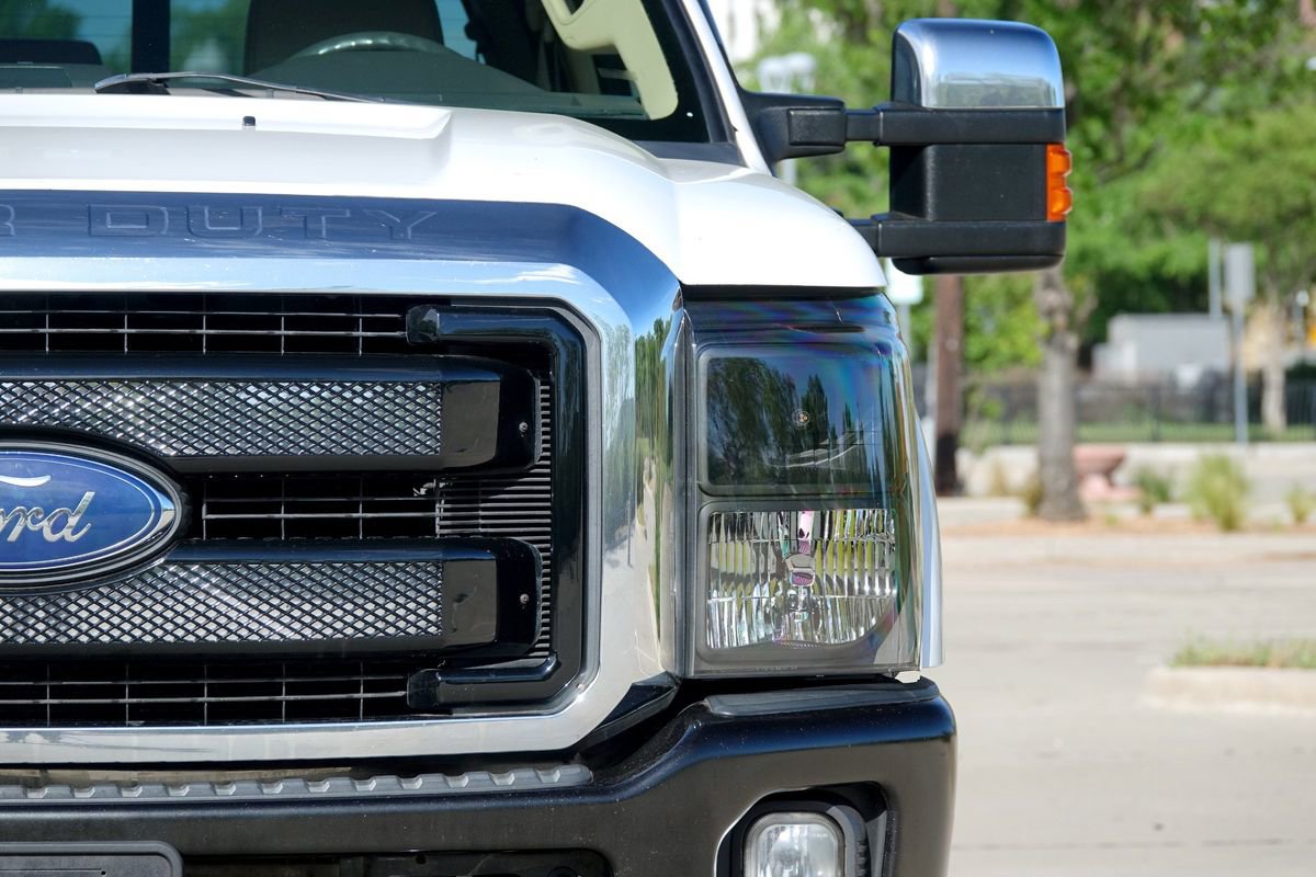 Used 2015 Ford F250 Lariat w/ Chrome Package image 6