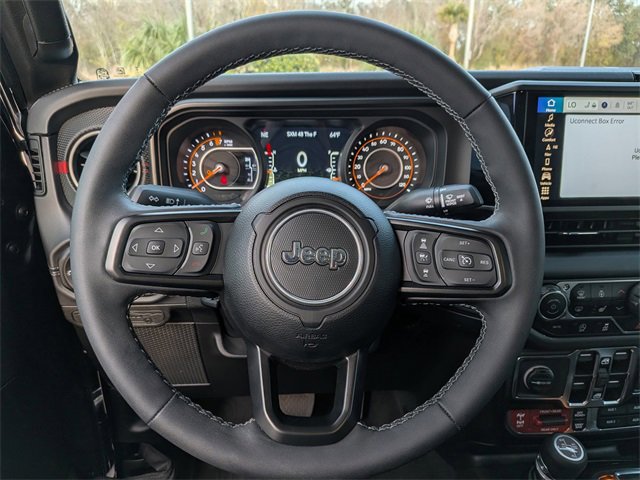 Used 2025 Jeep Gladiator Rubicon image 15