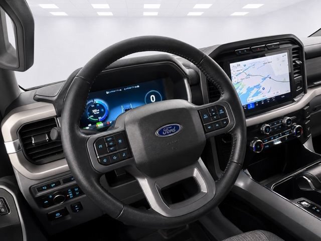 Used 2022 Ford F150 Lightning XLT AWD/4WD image 24