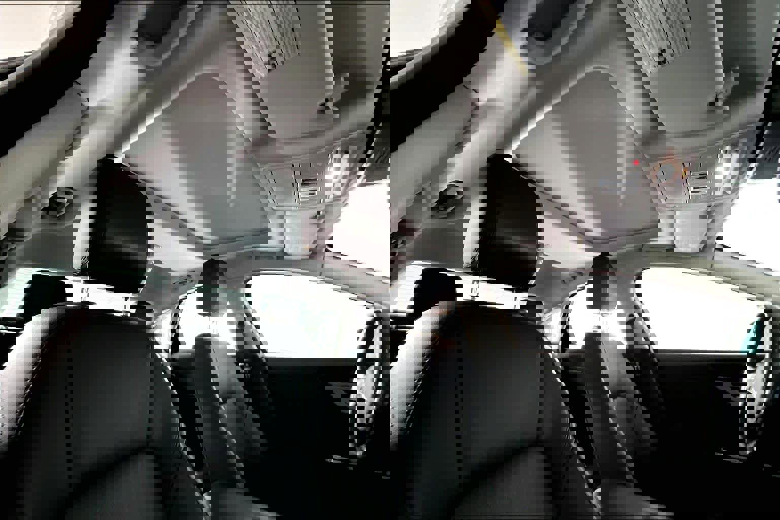 Used 2017 Jaguar XF Prestige image 13