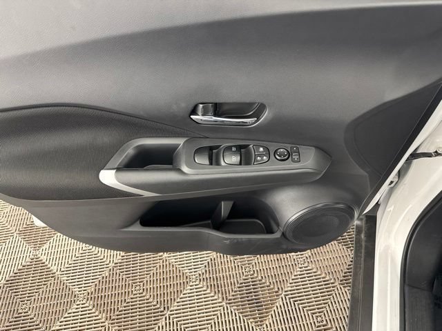 Used 2024 Nissan Kicks SV FWD image 18