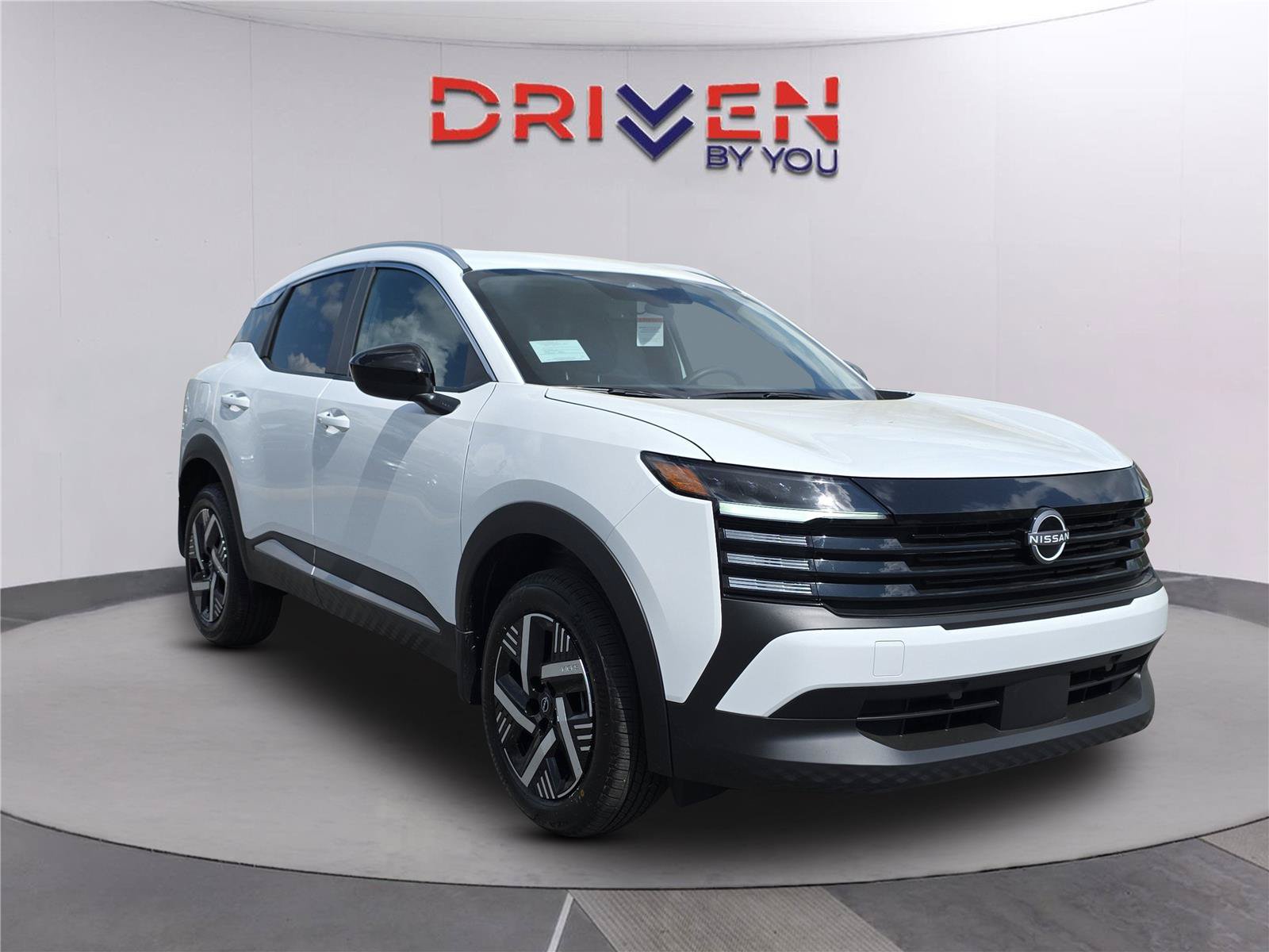 New 2026 Nissan Kicks SV w/ SV Premium Package FWD image 2