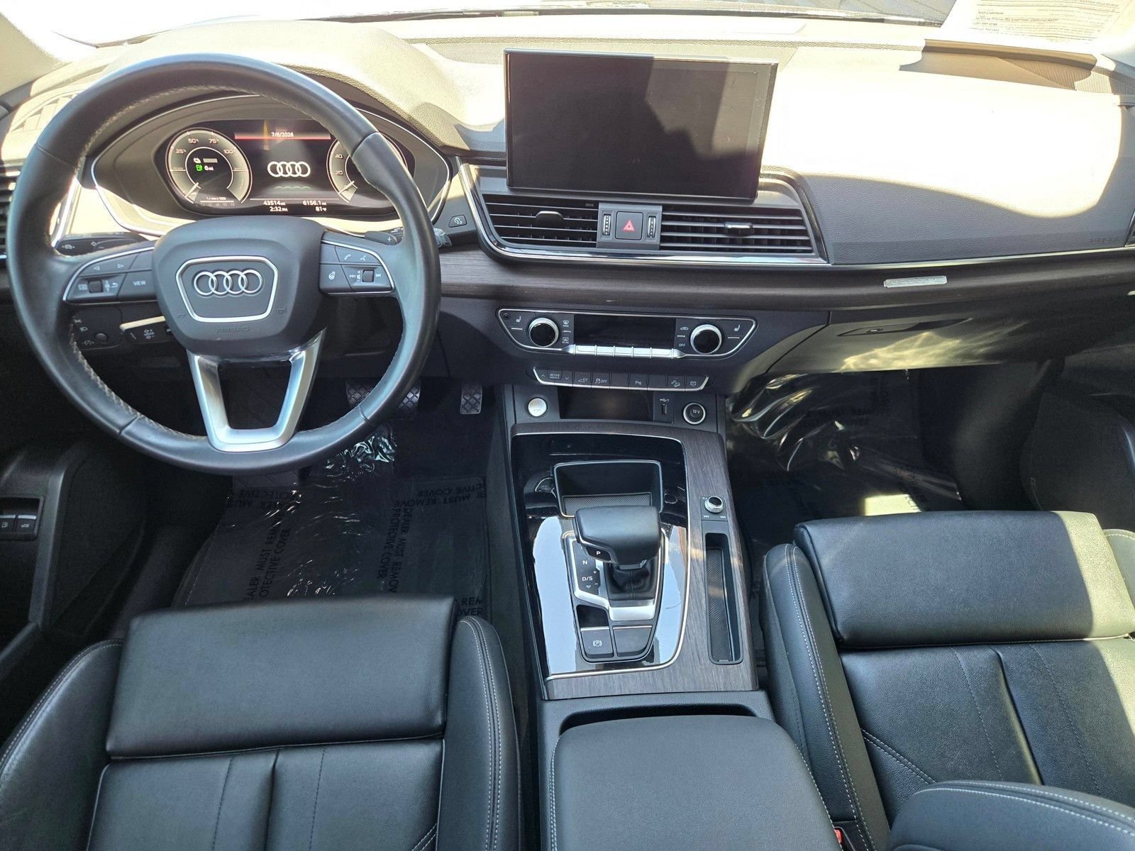 Used 2023 Audi Q5 e Premium w/ Convenience Package AWD/4WD image 13