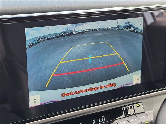 Used 2025 Toyota Camry XSE FWD image 13