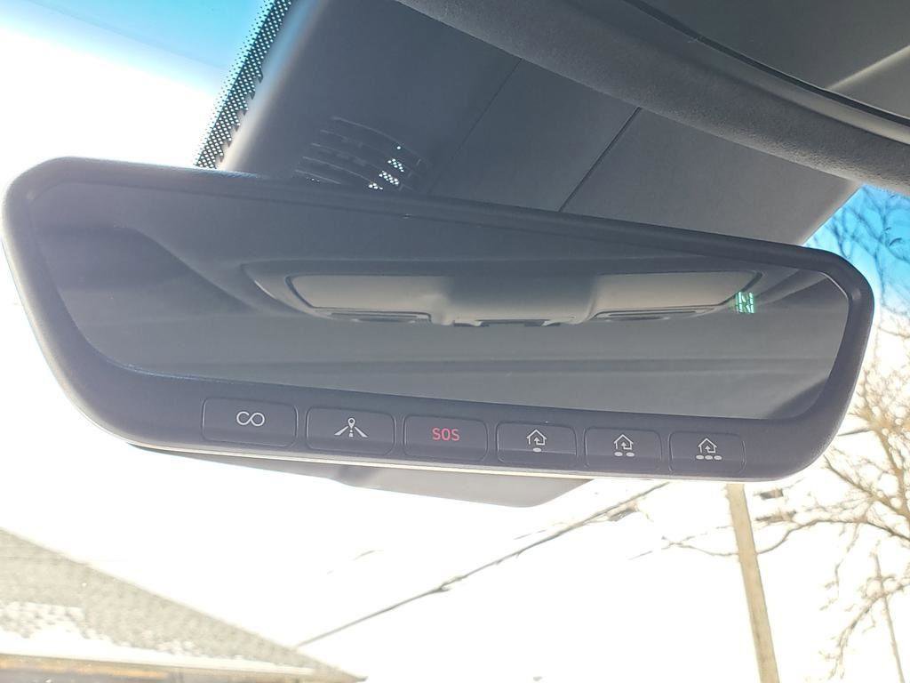 Used 2019 Genesis G80 3.3T Sport image 42