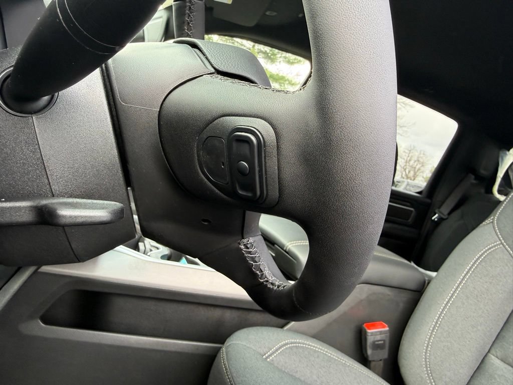 New 2026 RAM 1500 Big Horn AWD/4WD image 18
