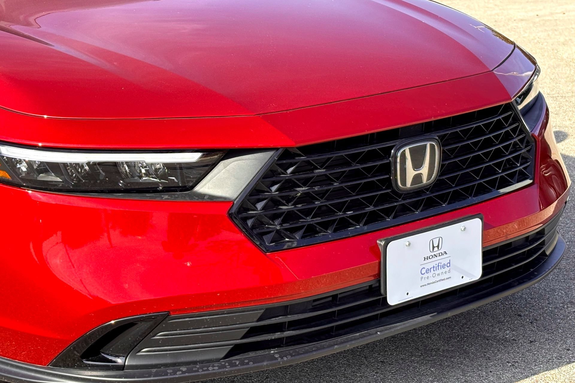 Used 2025 Honda Accord SE image 4