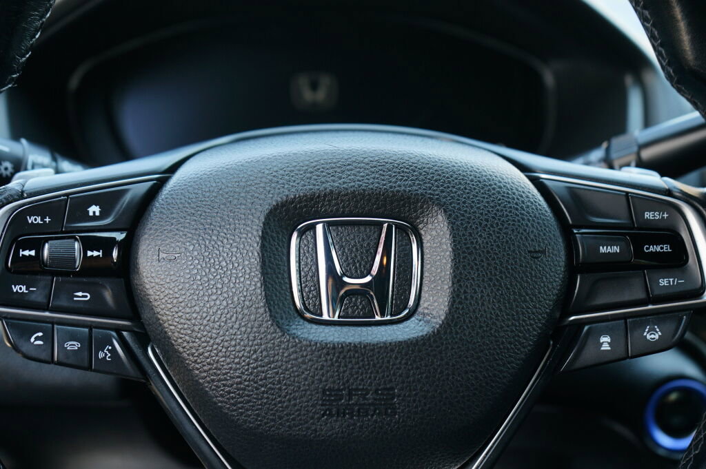 Used 2018 Honda Accord Sport image 21