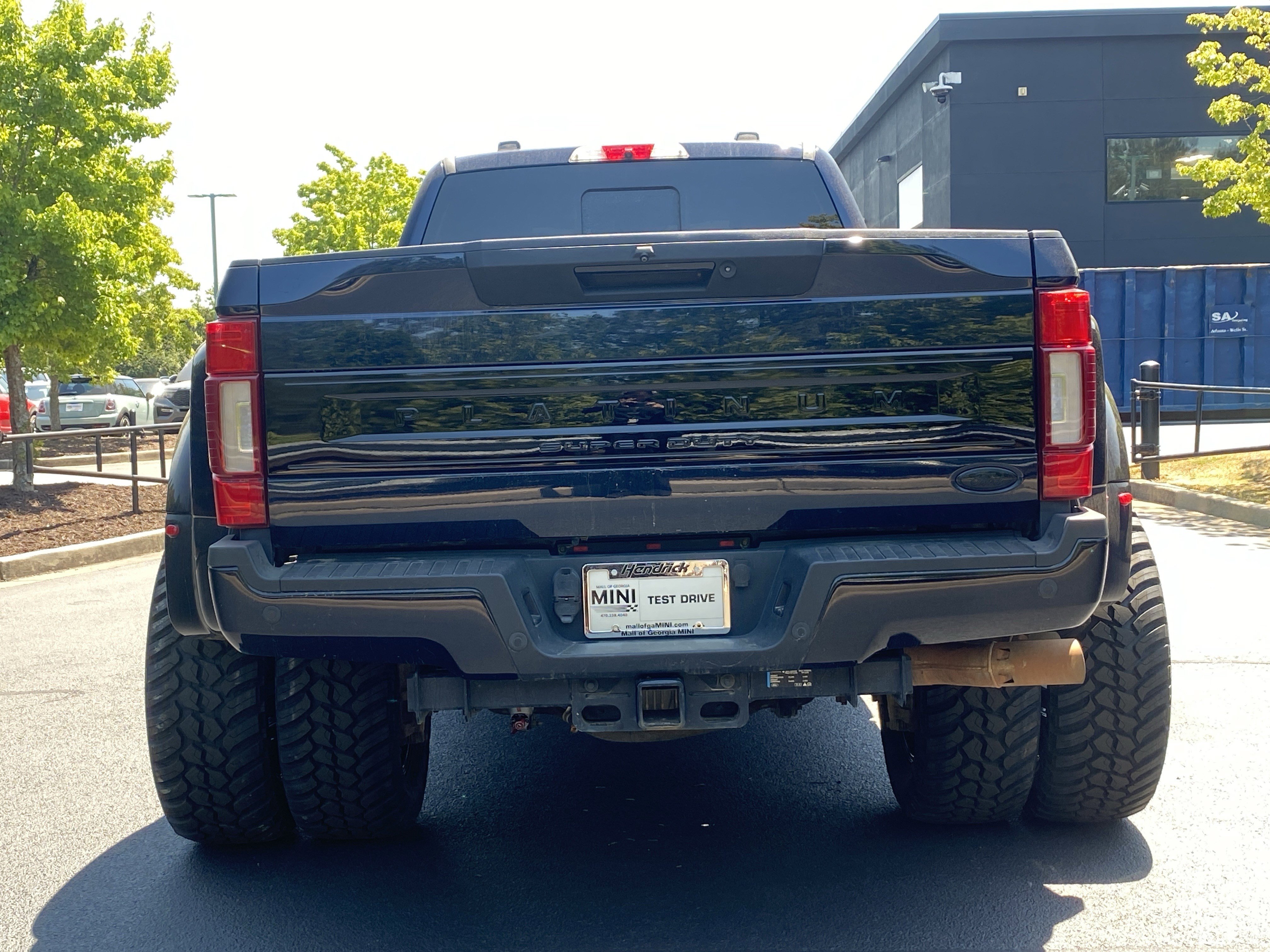 Used 2022 Ford F450 Platinum w/ FX4 Off-Road Package AWD/4WD image 31