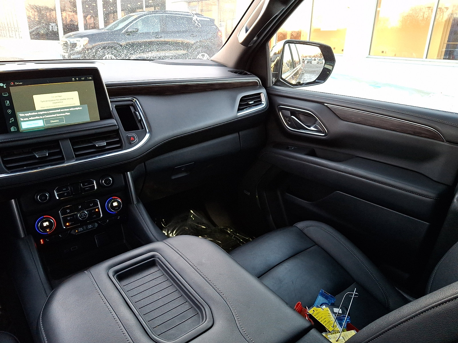 Used 2023 Chevrolet Suburban LT image 16