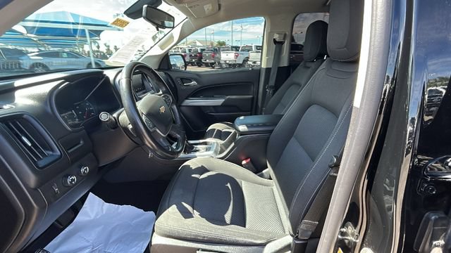 Used 2018 Chevrolet Colorado LT AWD/4WD image 16