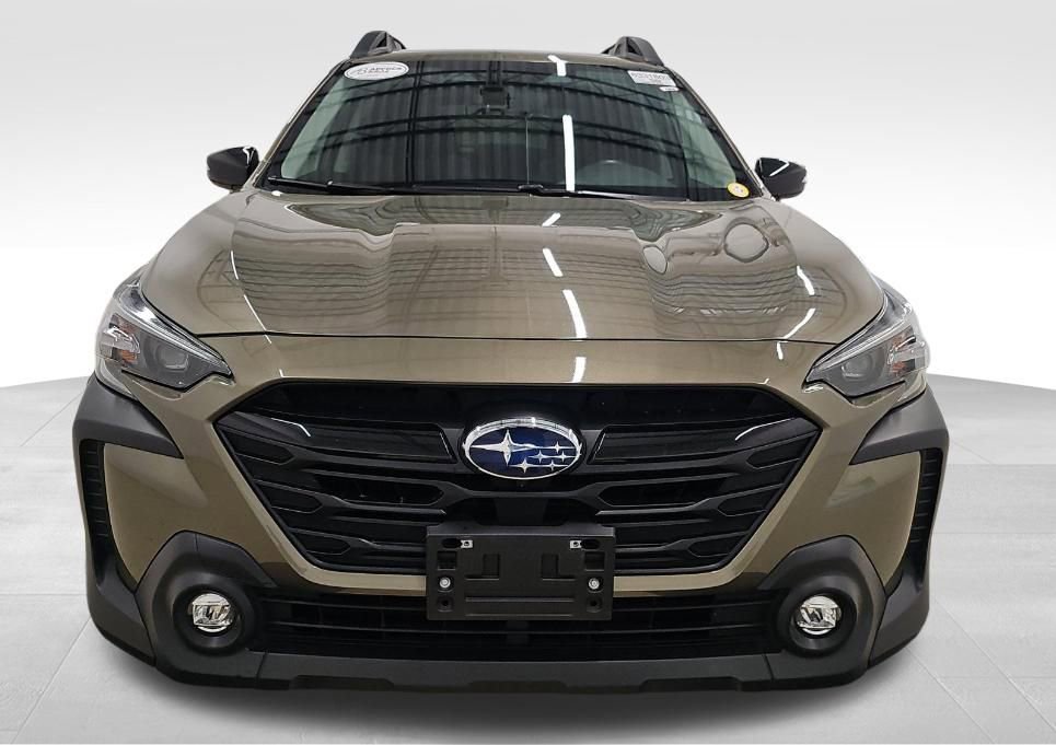 Used 2023 Subaru Outback Onyx Edition XT AWD/4WD image 2