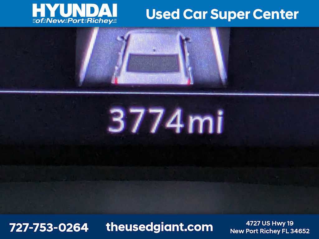 Used 2025 Cadillac CT4 Premium Luxury RWD image 40